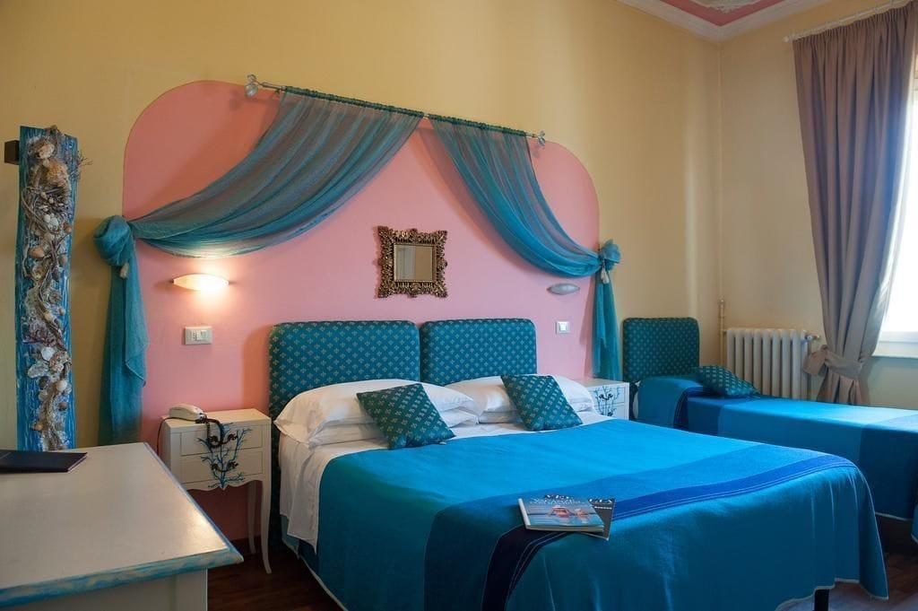 Hotel Marchionni Dal 1923 Viareggio Bagian luar foto